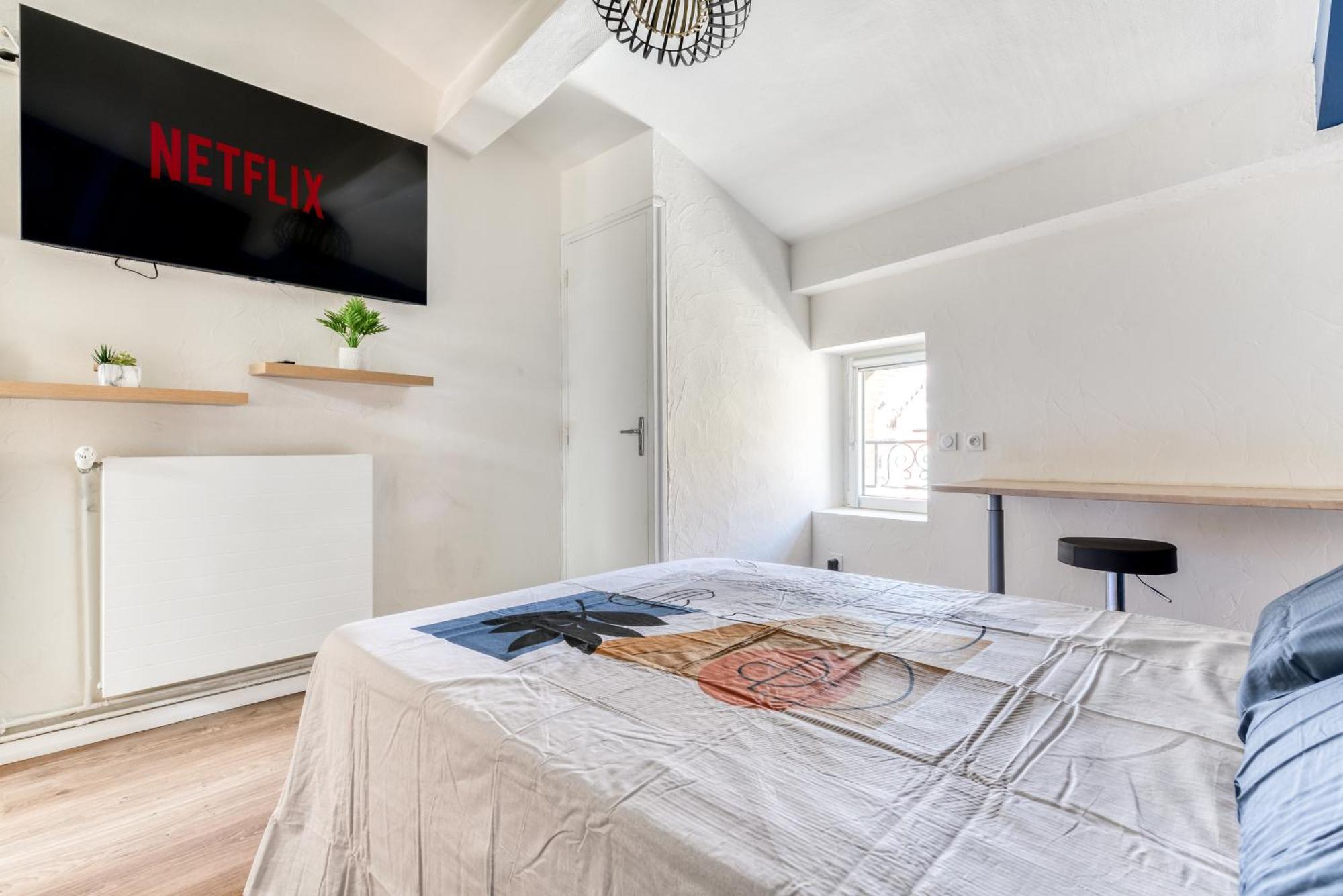 Cote Palais 2-Climatise-Netflix-Fibre Apartment Carcassonne Exterior photo